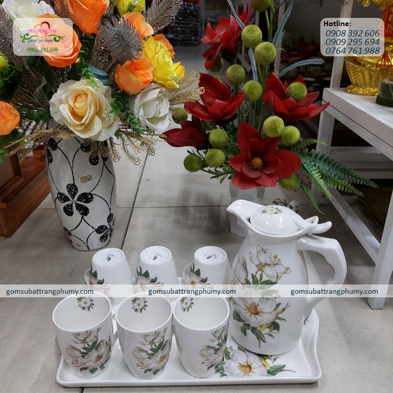 Bộ bình trà Hoàng Gia