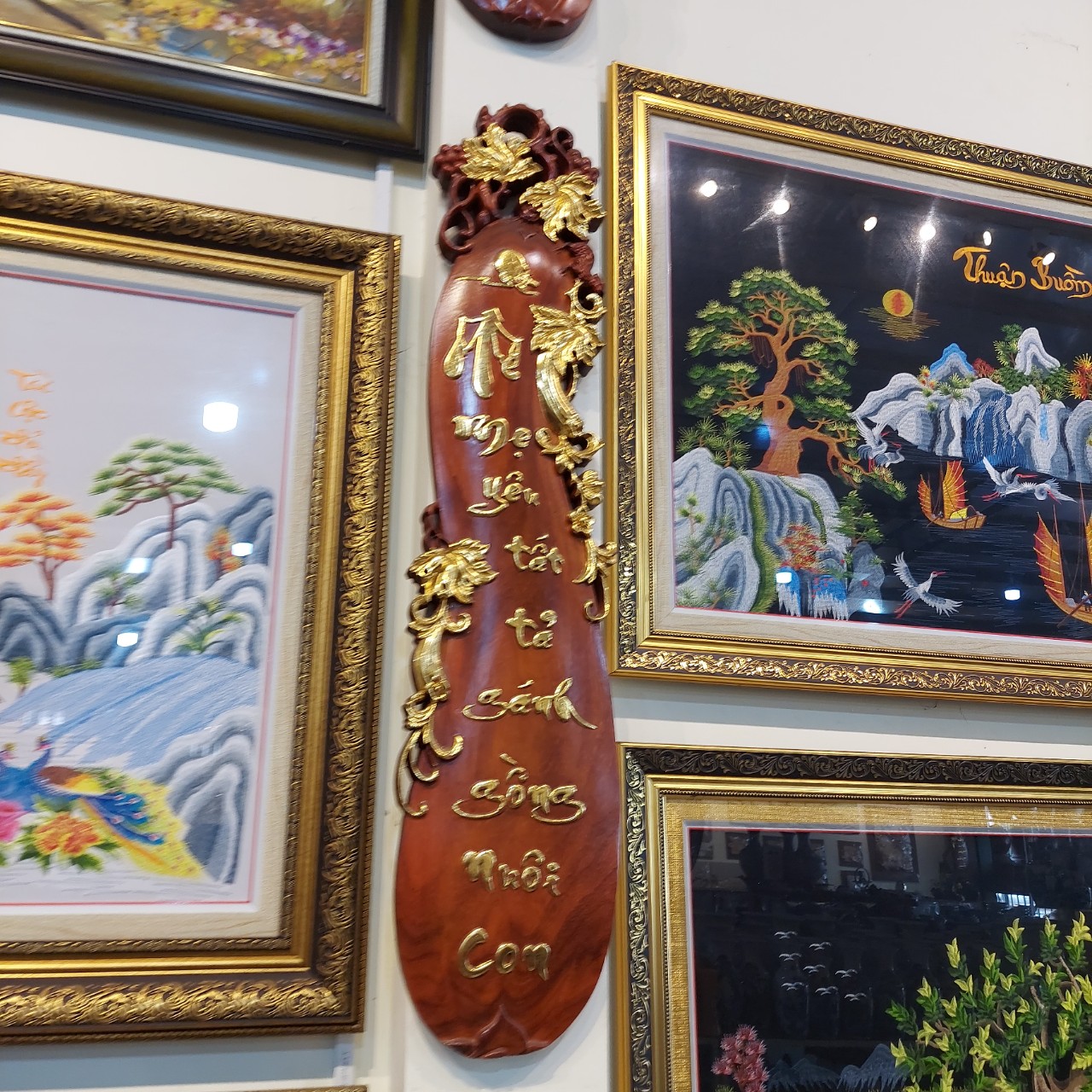 Tranh Thêu Lụa 2